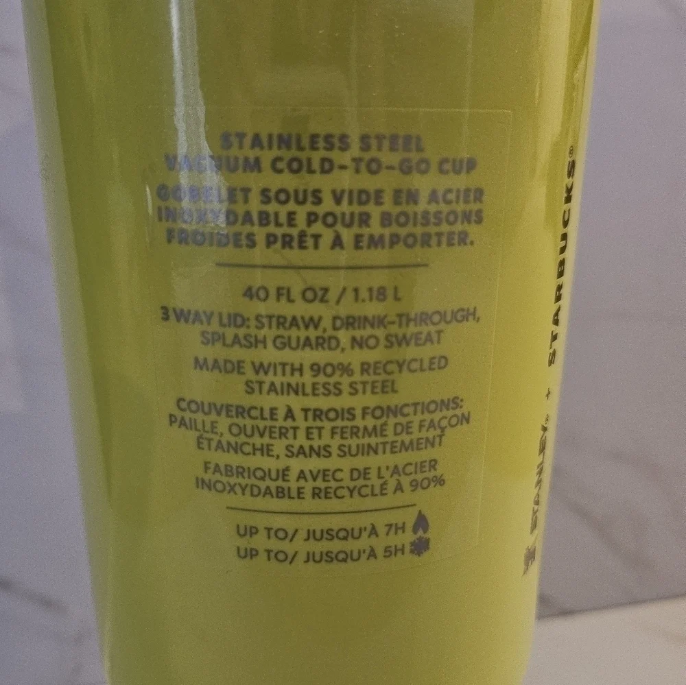 Stanley x Starbucks lime green Stanley- New Viral! - Picture 4 of 5